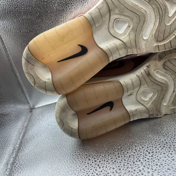 Size 6.5 Nike Air Max 200 Womens Holiday Sparkle Metallic Red Sneaker CT1185-900 - Picture 10 of 10